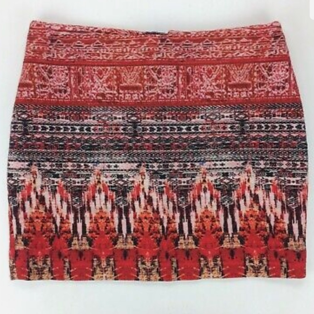H&M red and white boho mini skirt